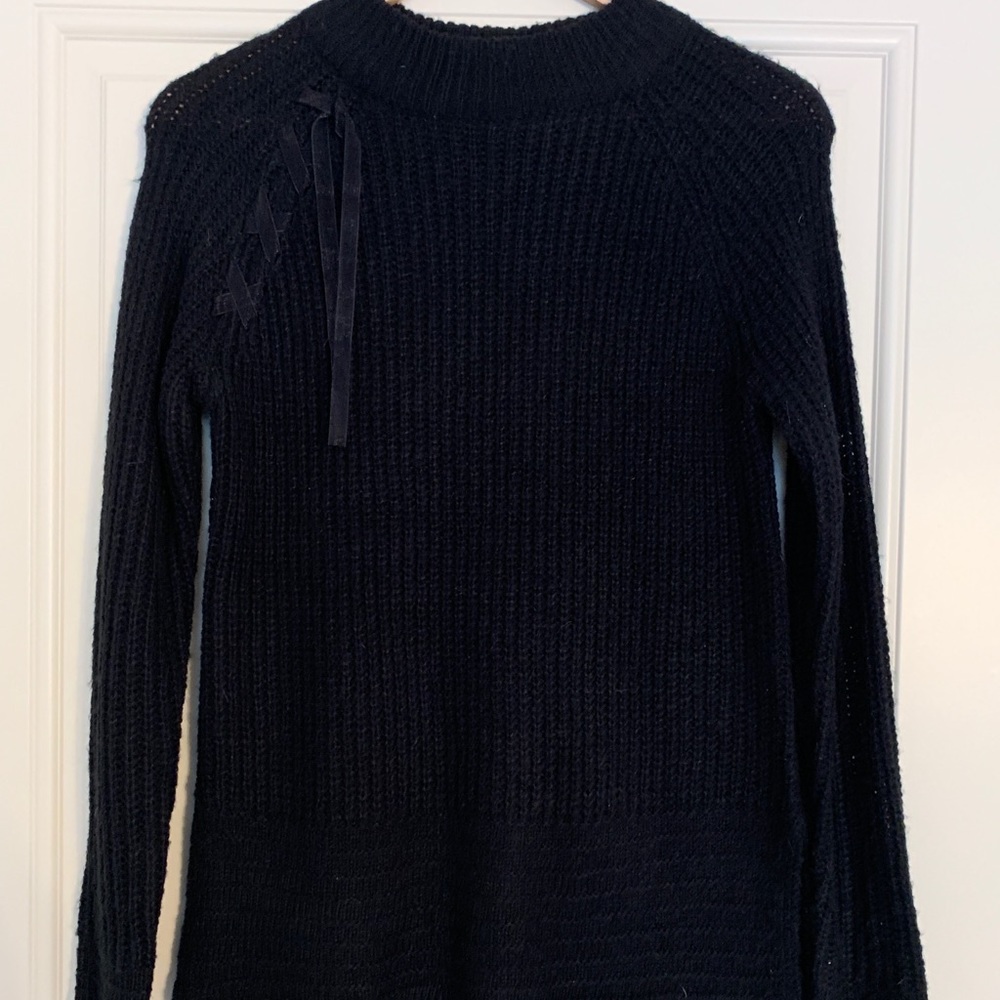 Black Sweater With Ribbon